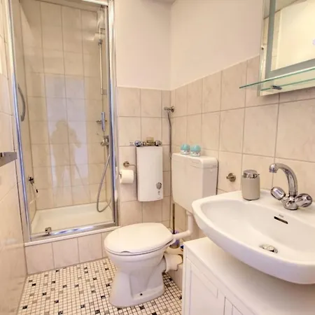 Haus Schoene Aussicht, App 2sb209 * 海利根港